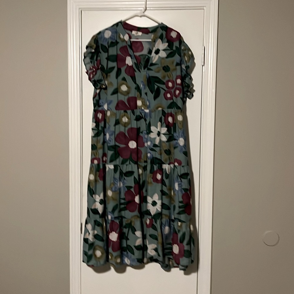 Midi plus size dress, light weight and lined from Jules and James boutique